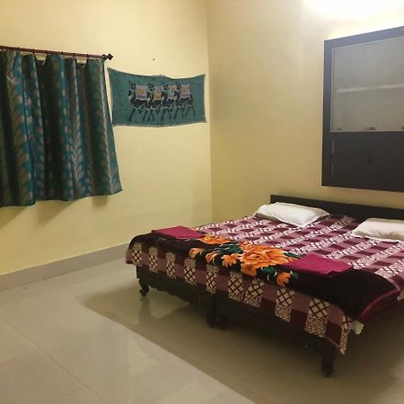 Gangotri Paying Guest House Varanasi Exterior photo