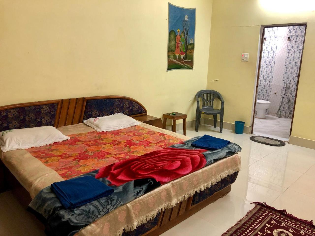 Gangotri Paying Guest House Varanasi Exterior photo